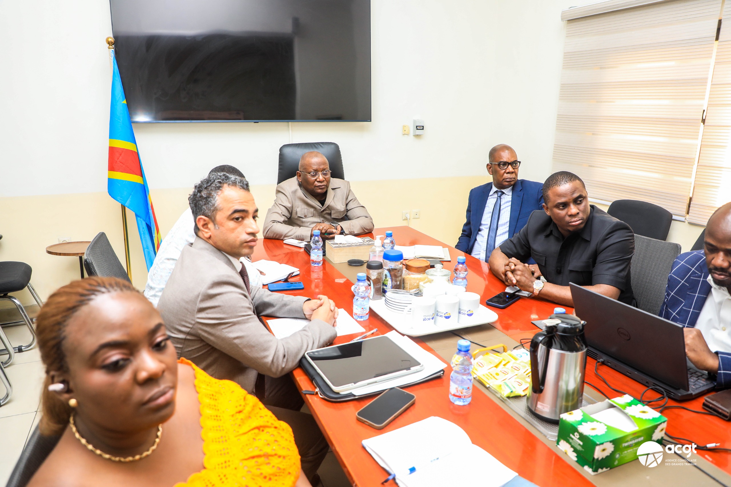 Lire la suite à propos de l’article Projet de modernisation de la RN 41 et RN 20 (380 Km) Kananga (Kasai Central) – Ilebo (Kasaï)